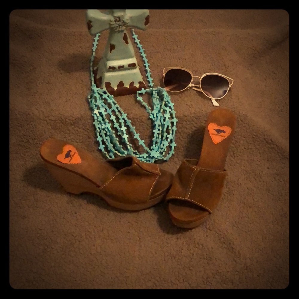 Rocket dogs wedges super cute and comfy